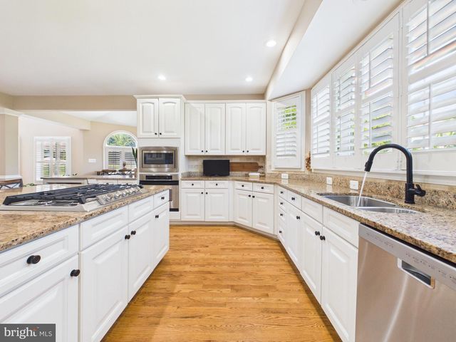 5 SMALL BEAR CT, Stafford, VA 22556