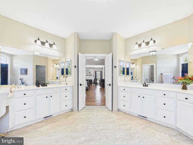 5 SMALL BEAR CT, Stafford, VA 22556