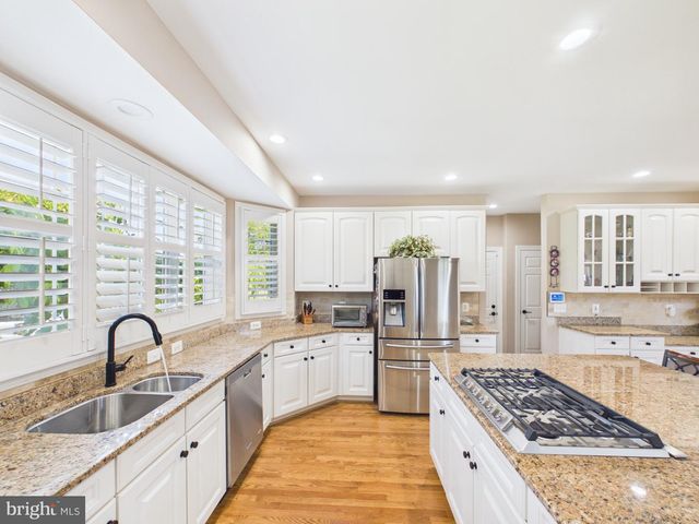 5 SMALL BEAR CT, Stafford, VA 22556