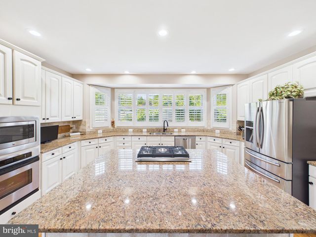 5 SMALL BEAR CT, Stafford, VA 22556