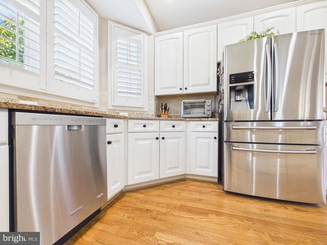 5 SMALL BEAR CT, Stafford, VA 22556