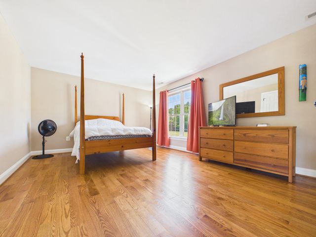 5 SMALL BEAR CT, Stafford, VA 22556