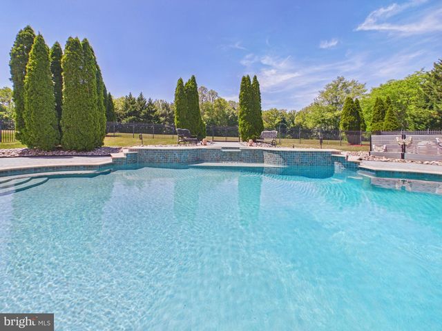 5 SMALL BEAR CT, Stafford, VA 22556