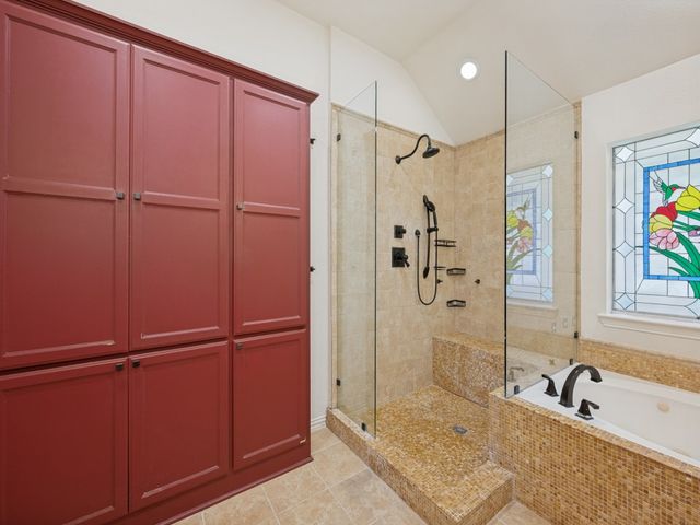 9703 Raven Lane, Irving, TX 75063