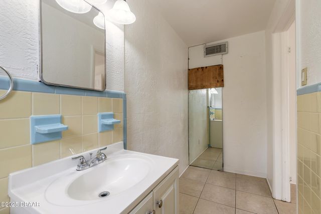 1012 Highland Park Terrace, Daytona Beach, FL 32117