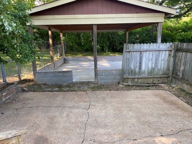 472 Manley Dr, Nashville, TN 37220