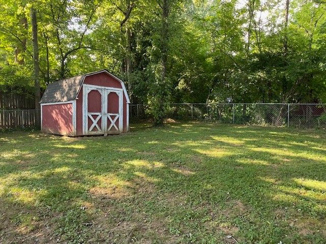 472 Manley Dr, Nashville, TN 37220