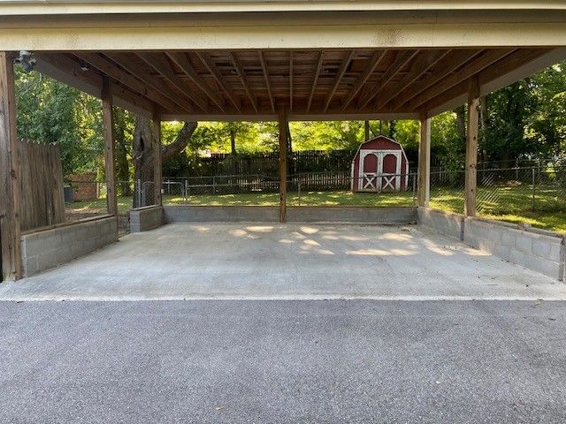 472 Manley Dr, Nashville, TN 37220