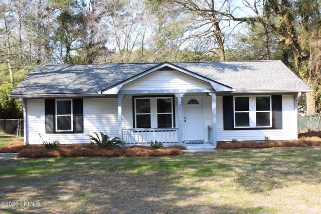 28 Springfield Road, Beaufort, SC 29907