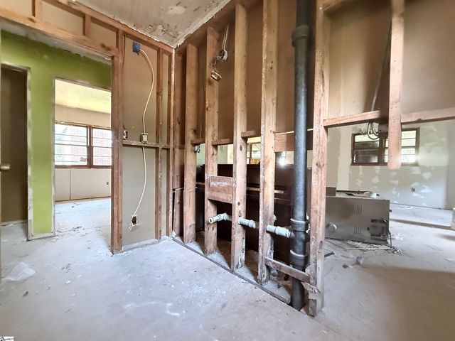 104 Cabot Court, Spartanburg, SC 29306