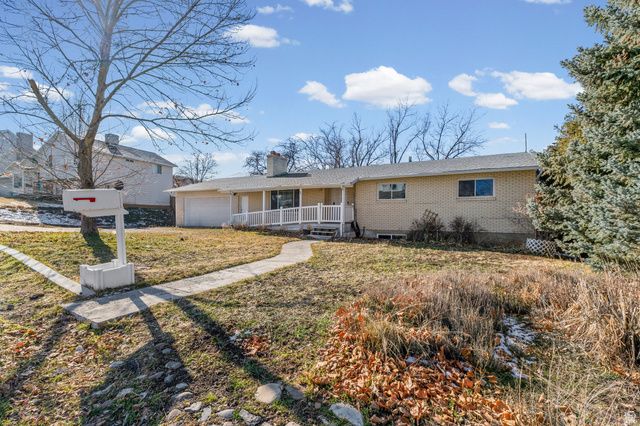 44 S ASTOR LN, Elk Ridge, UT 84651