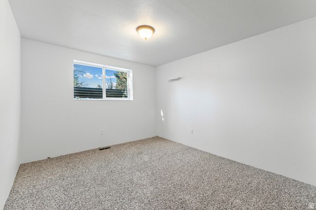 44 S ASTOR LN, Elk Ridge, UT 84651