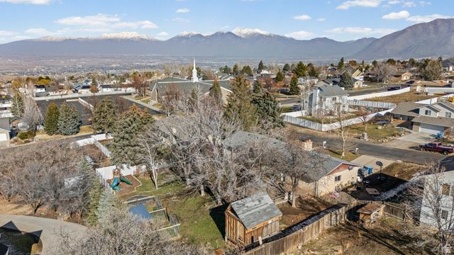 44 S ASTOR LN, Elk Ridge, UT 84651