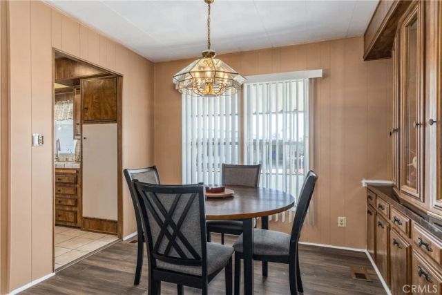 601 N Kirby 214, Hemet, CA 92545