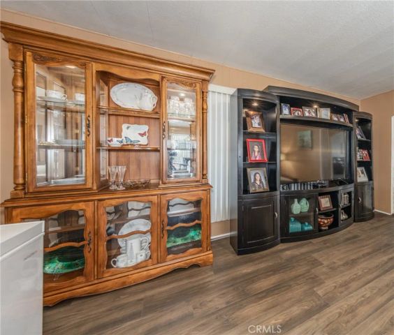 601 N Kirby 214, Hemet, CA 92545