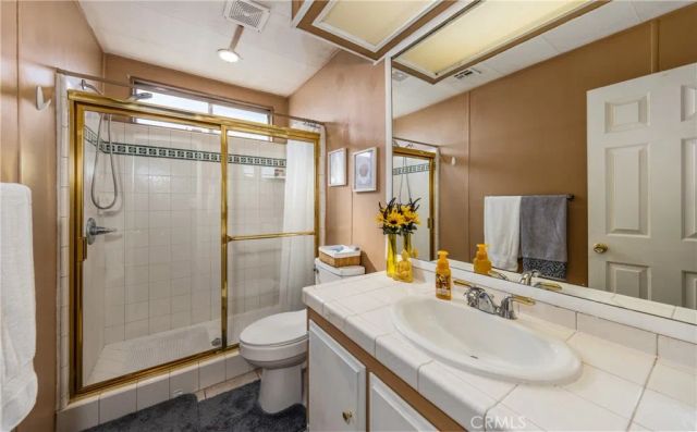 601 N Kirby 214, Hemet, CA 92545