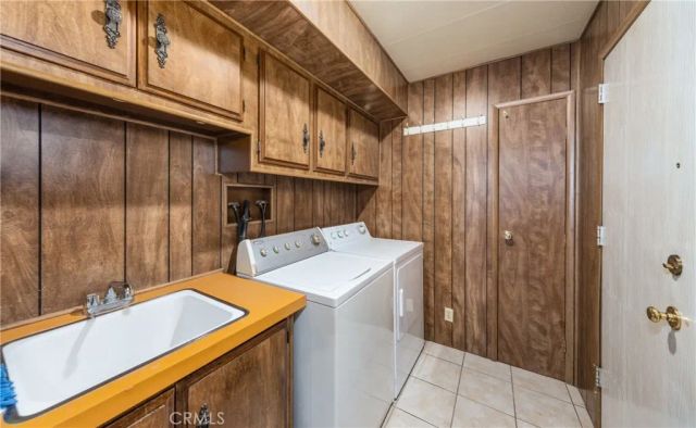 601 N Kirby 214, Hemet, CA 92545