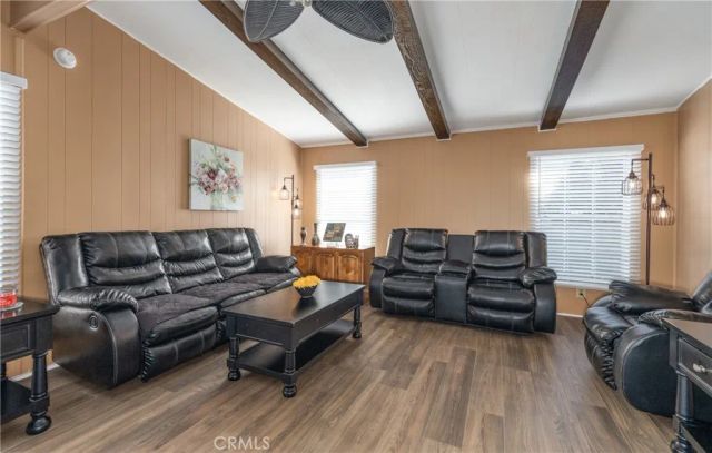 601 N Kirby 214, Hemet, CA 92545