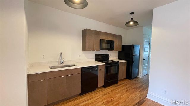 4133 McRee Avenue, St Louis, MO 63110