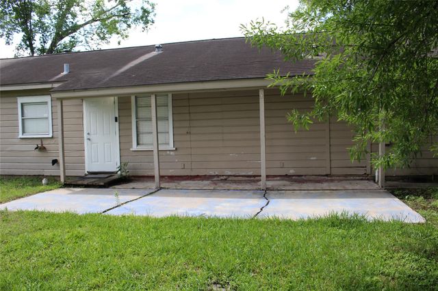 13307 Force Street, Houston, TX 77015