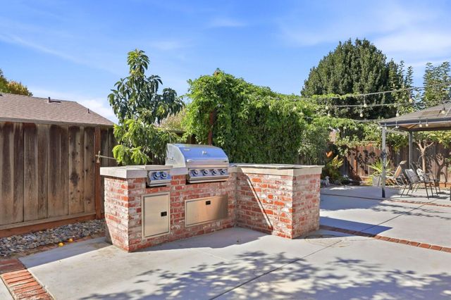 2889 Rosario, San Jose, CA 95132