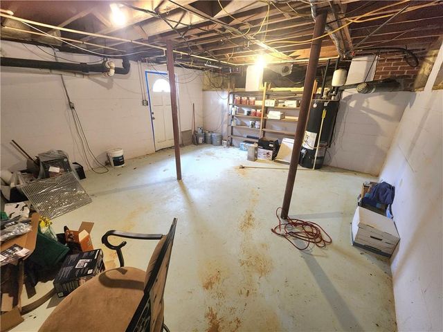 8 Highland Lane, Cartersville, GA 30120