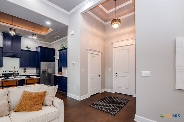 109 Luke Court, Victoria, TX 77904