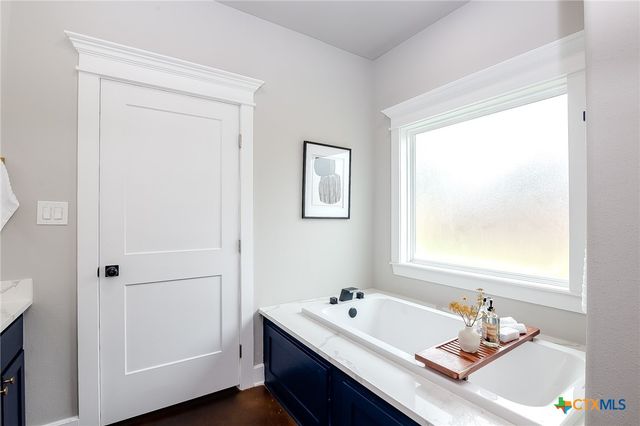 109 Luke Court, Victoria, TX 77904