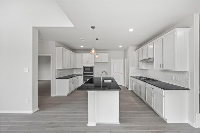 648 Canadian Trail, Dayton, TX 77535