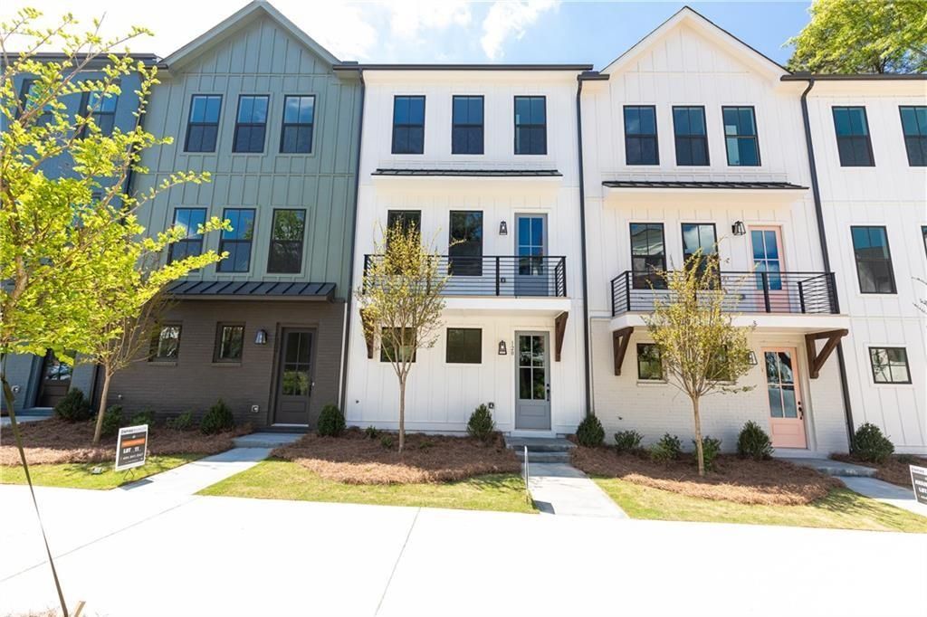 978 Bibbs Circle 16, Atlanta, GA 30318