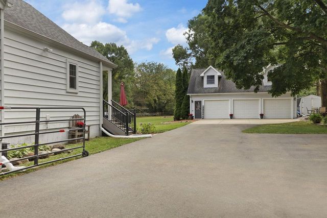 9105 Gittings ROAD, Mount Pleasant, WI 53406