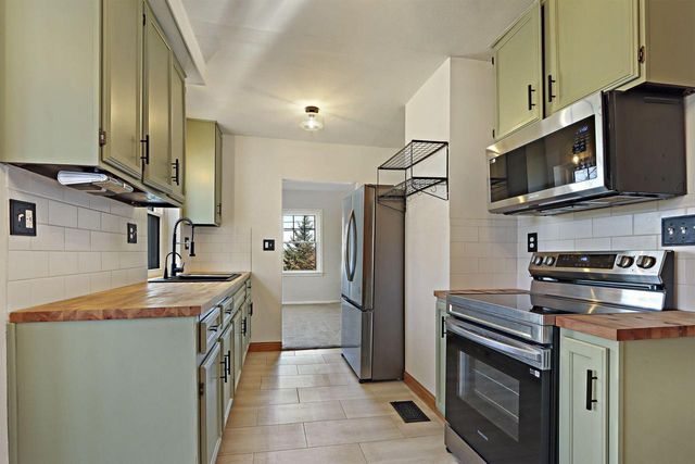 9105 Gittings ROAD, Mount Pleasant, WI 53406