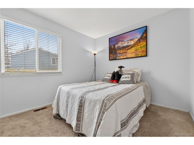 4890 S Holland Ct, Littleton, CO 80123