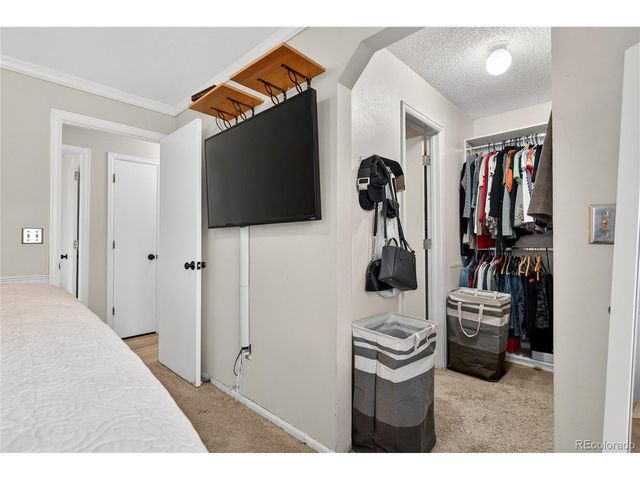 4890 S Holland Ct, Littleton, CO 80123