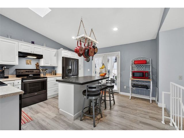 4890 S Holland Ct, Littleton, CO 80123