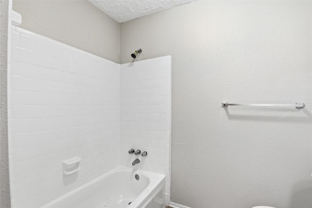 6015 Knotty Post Lane, Spring, TX 77373