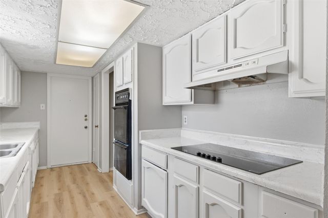 6015 Knotty Post Lane, Spring, TX 77373