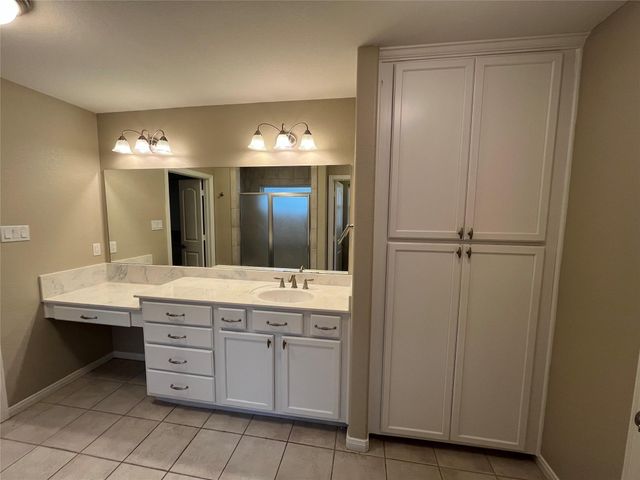 9311 E Lakeside Drive, Magnolia, TX 77354