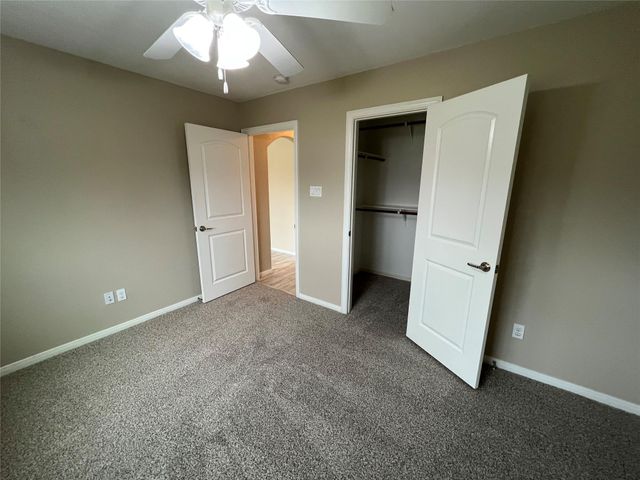 9311 E Lakeside Drive, Magnolia, TX 77354