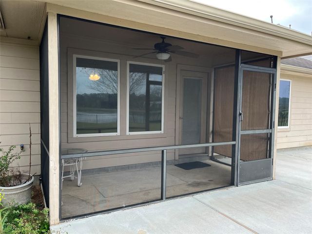 9311 E Lakeside Drive, Magnolia, TX 77354