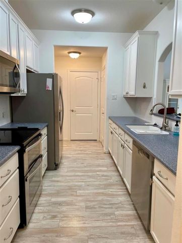 9311 E Lakeside Drive, Magnolia, TX 77354