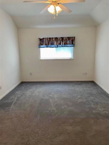 9311 E Lakeside Drive, Magnolia, TX 77354