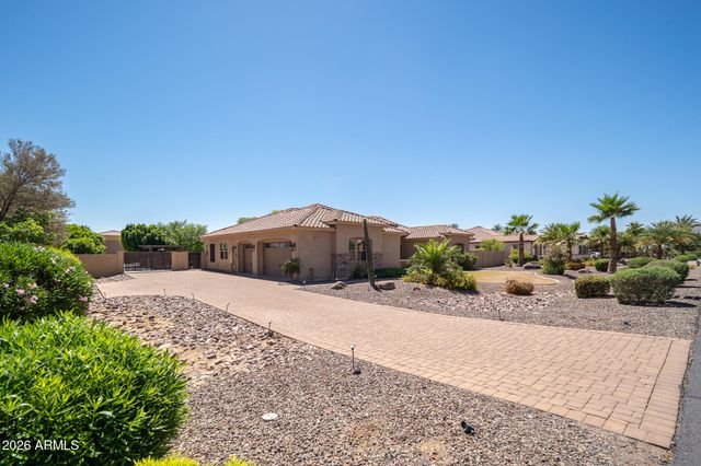 18509 W RANCHO Court, Litchfield Park, AZ 85340