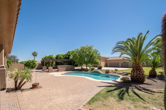 18509 W RANCHO Court, Litchfield Park, AZ 85340
