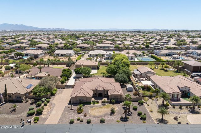 18509 W RANCHO Court, Litchfield Park, AZ 85340