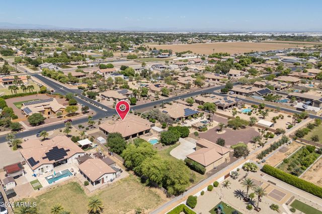 18509 W RANCHO Court, Litchfield Park, AZ 85340