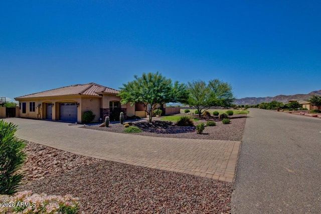 18509 W RANCHO Court, Litchfield Park, AZ 85340