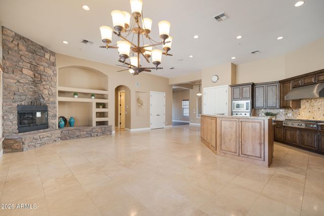 18509 W RANCHO Court, Litchfield Park, AZ 85340