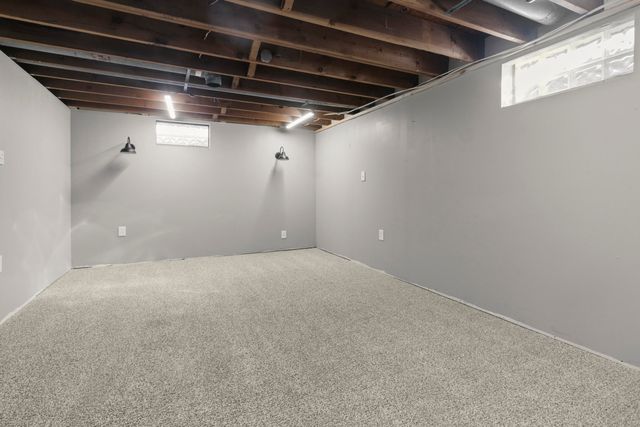 6642 Westchester Street, Portage City, MI 49024