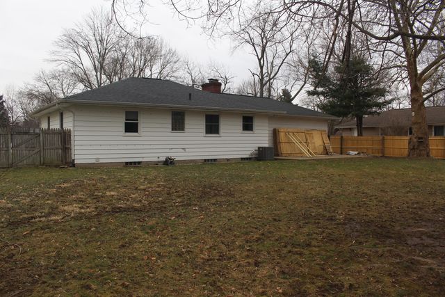 6642 Westchester Street, Portage City, MI 49024